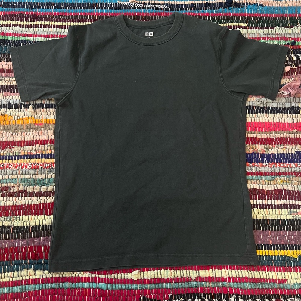 Uniqlo Classic Vintage Wash Black Crewneck Tee